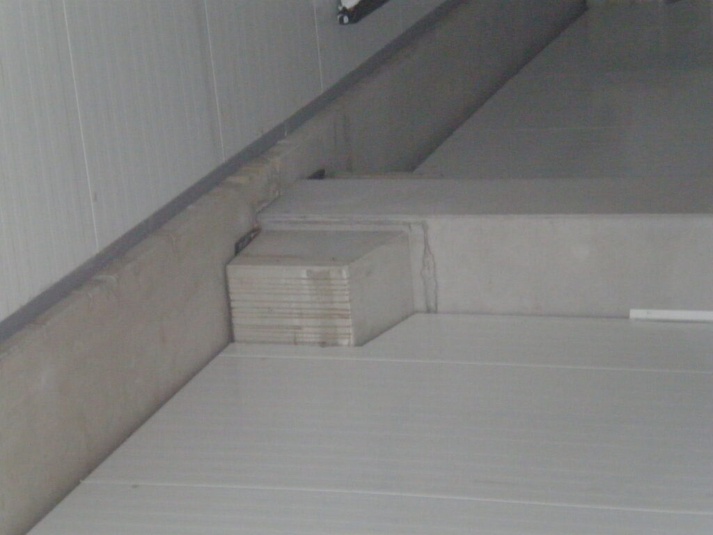 Nave prefabricada Pollos planes