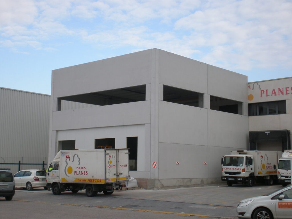 Nave prefabricada Pollos planes